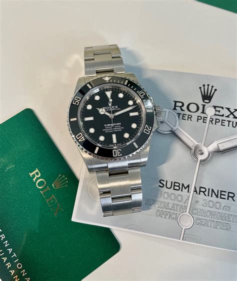 rolex explorer maxi case|Rolex sub 124060.